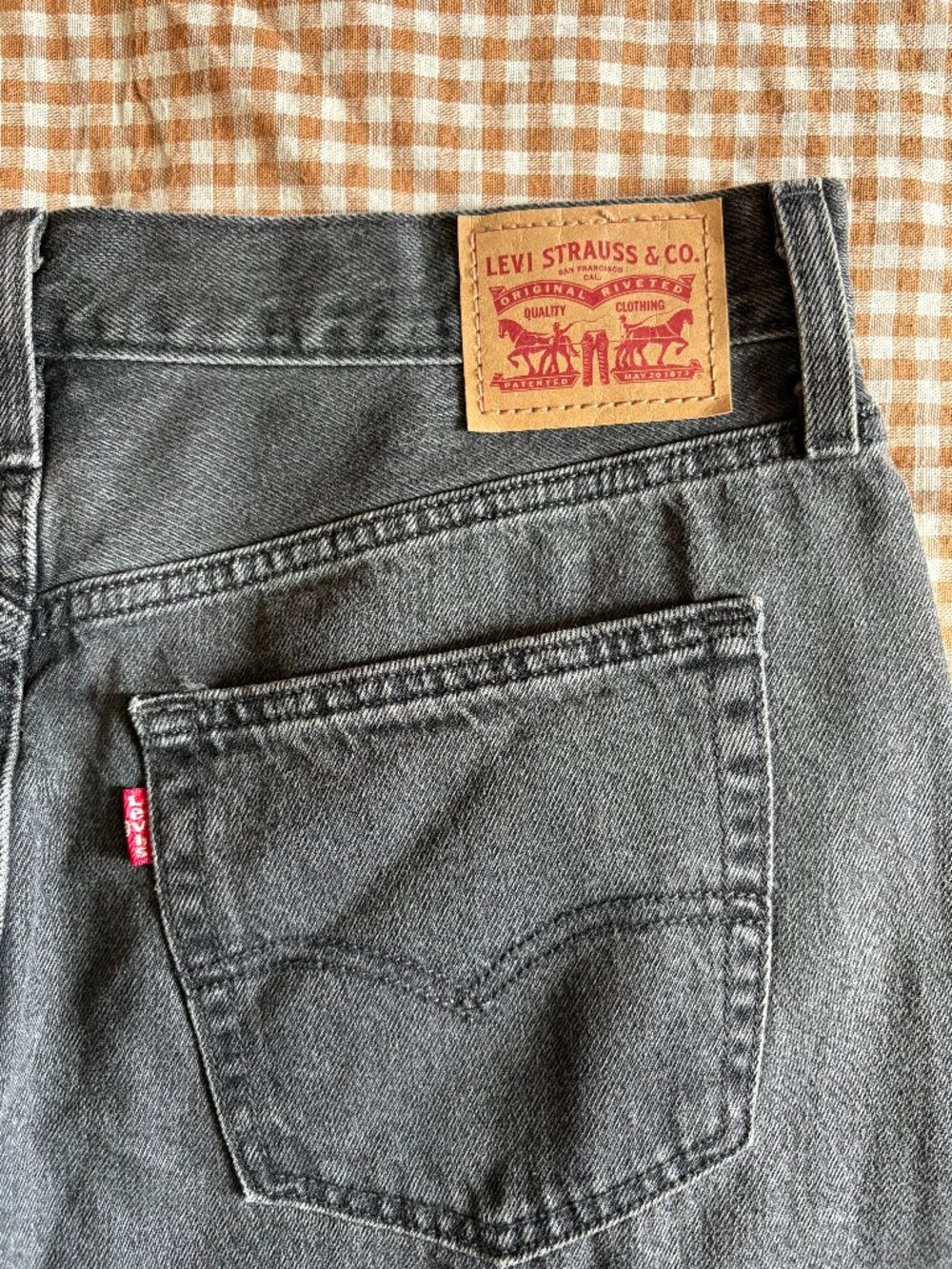 LEVI'S Denim Skirt w/ Side Slit (Size 31)